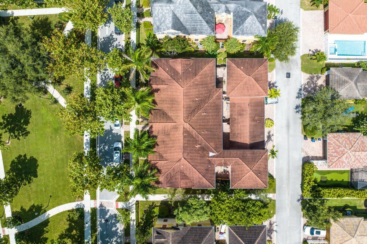 CANTERBURY PLACE - Residential Lease