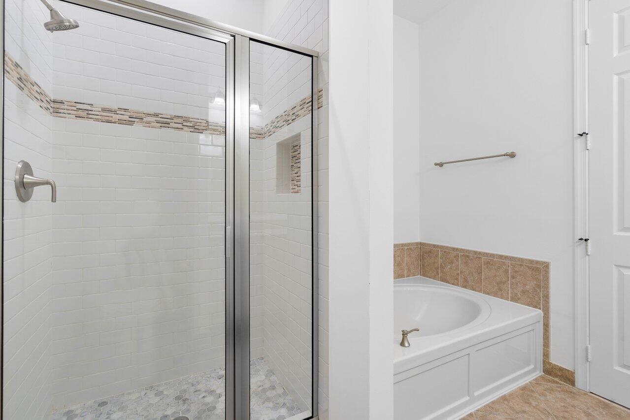 CANTERBURY PLACE - Residential Lease