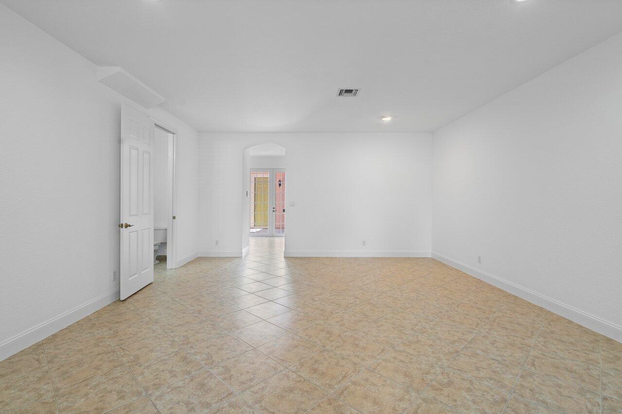 CANTERBURY PLACE - Residential Lease