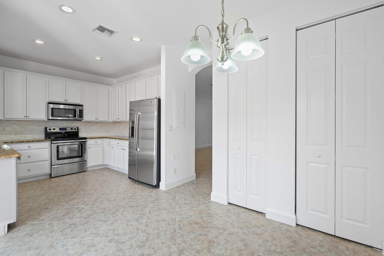 CANTERBURY PLACE - Residential Lease