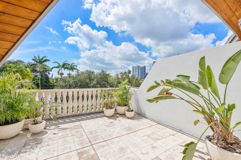 Tiny photo for 1107 NE 2ND Street, Fort Lauderdale, FL 33301 (MLS # B26087604)