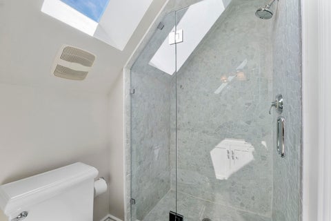 Tiny photo for 1107 NE 2ND Street, Fort Lauderdale, FL 33301 (MLS # B26087604)