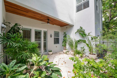 Tiny photo for 1107 NE 2ND Street, Fort Lauderdale, FL 33301 (MLS # B26087604)