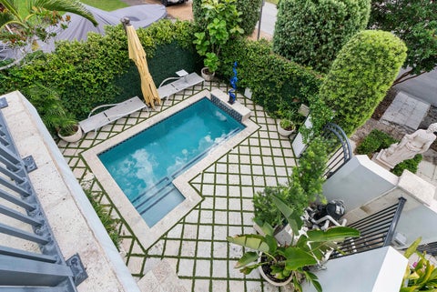 Tiny photo for 1107 NE 2ND Street, Fort Lauderdale, FL 33301 (MLS # B26087604)