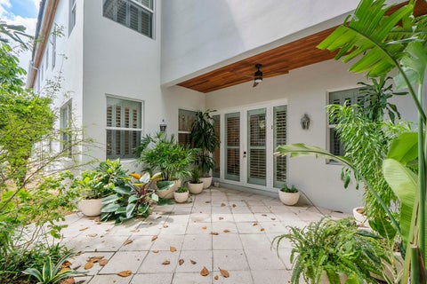 Tiny photo for 1107 NE 2ND Street, Fort Lauderdale, FL 33301 (MLS # B26087604)