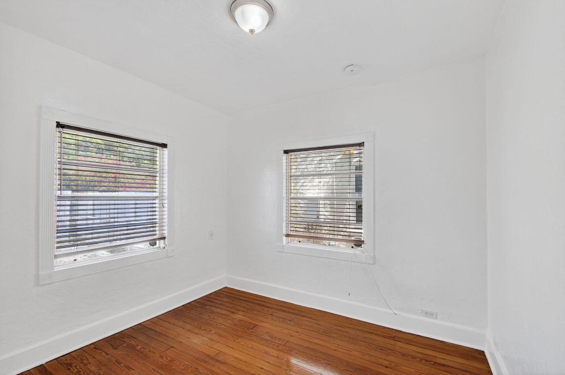 LAKE WORTH TOWN OF - Residential