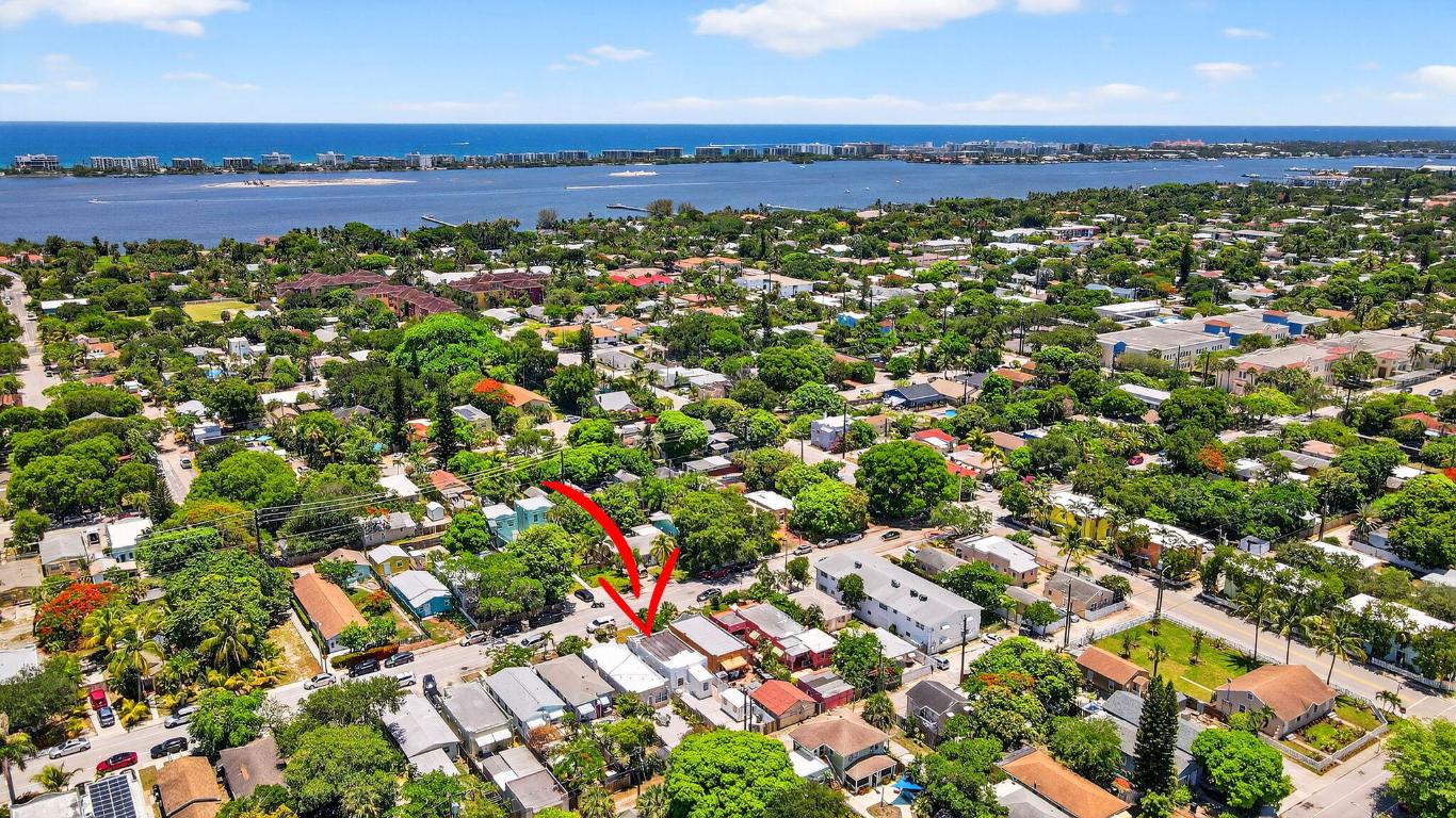 LAKE WORTH TOWN OF - Residential