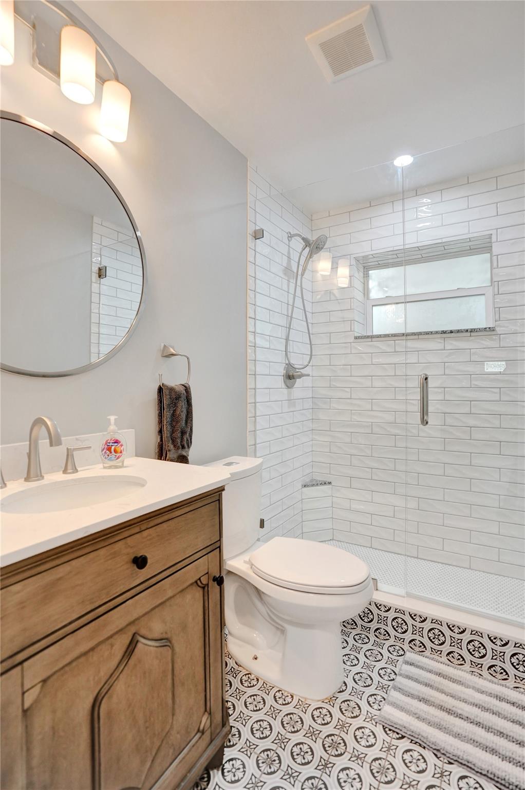 Everglade Land Sales Co F - Residential Lease