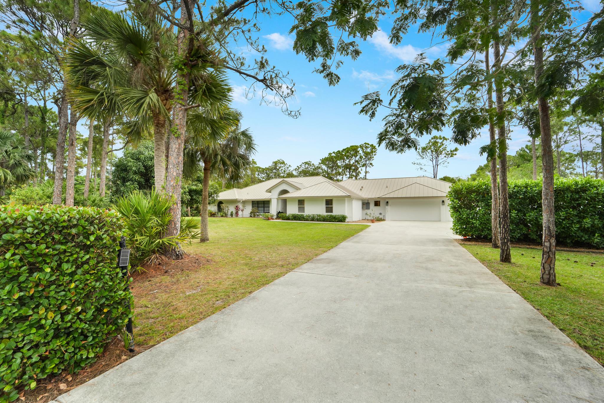 15864 78th Drive N