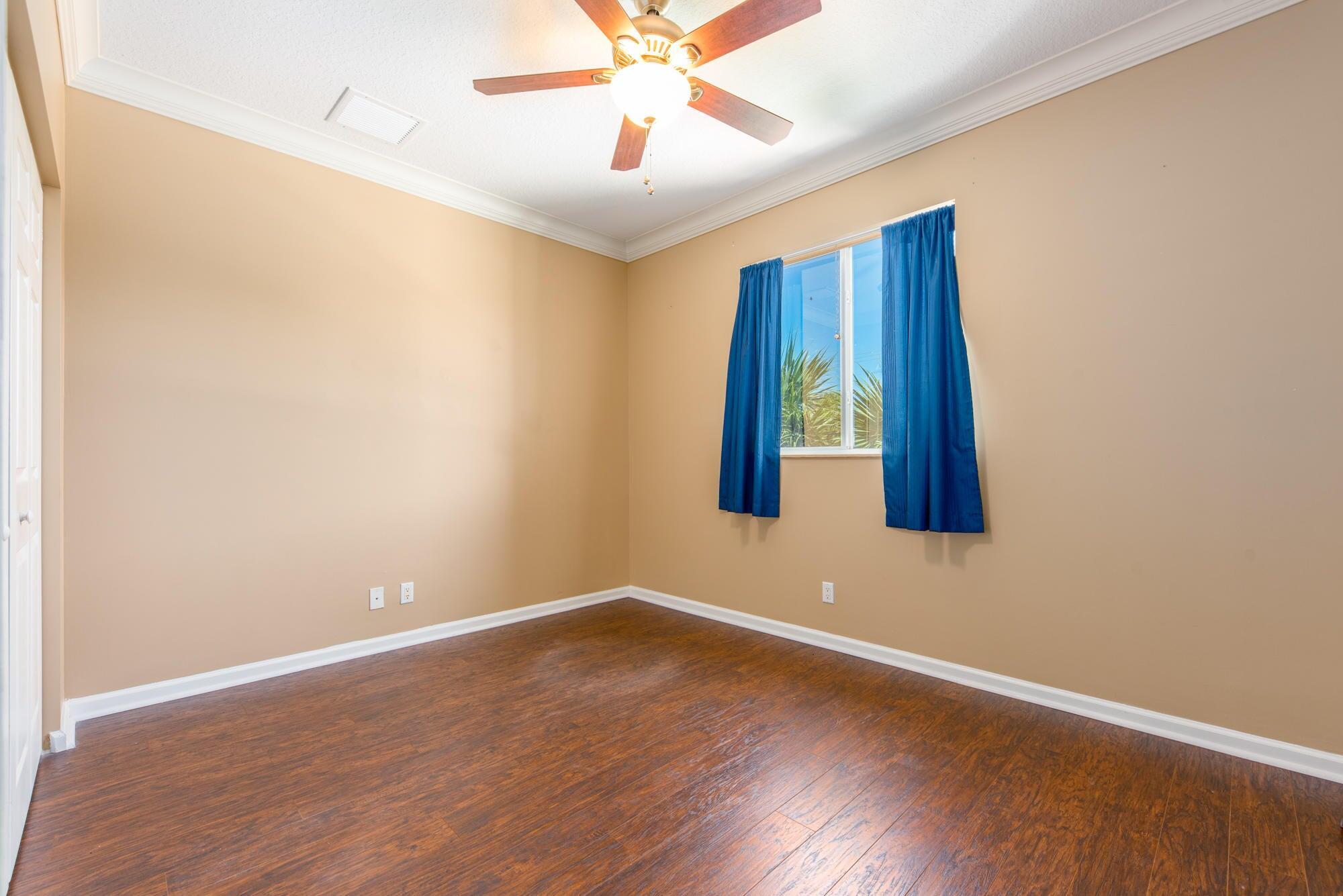 PALMYRA ESTATES - Residential Lease