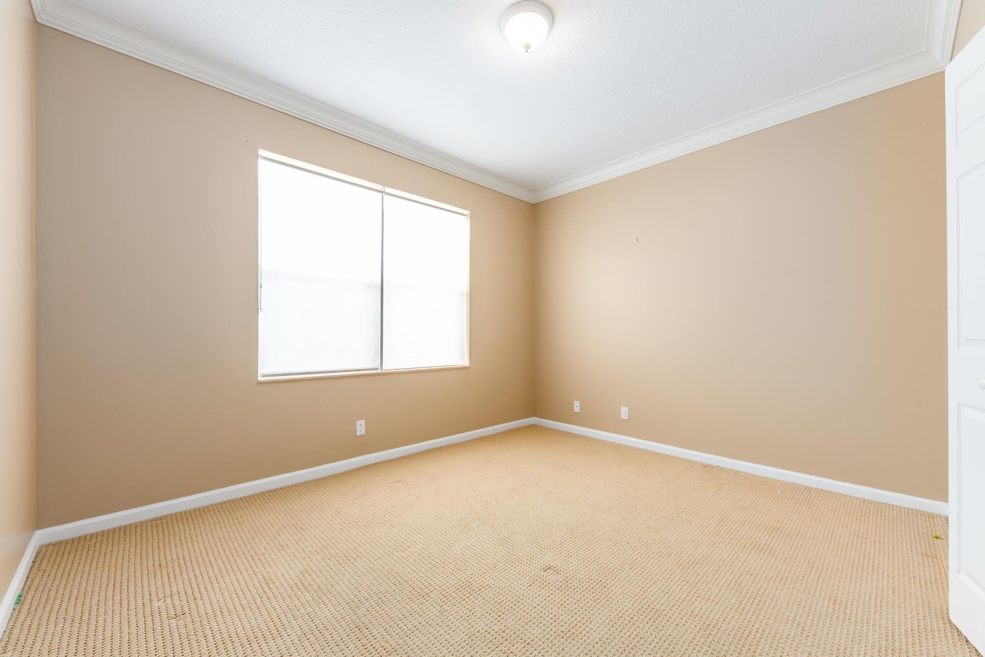 PALMYRA ESTATES - Residential Lease