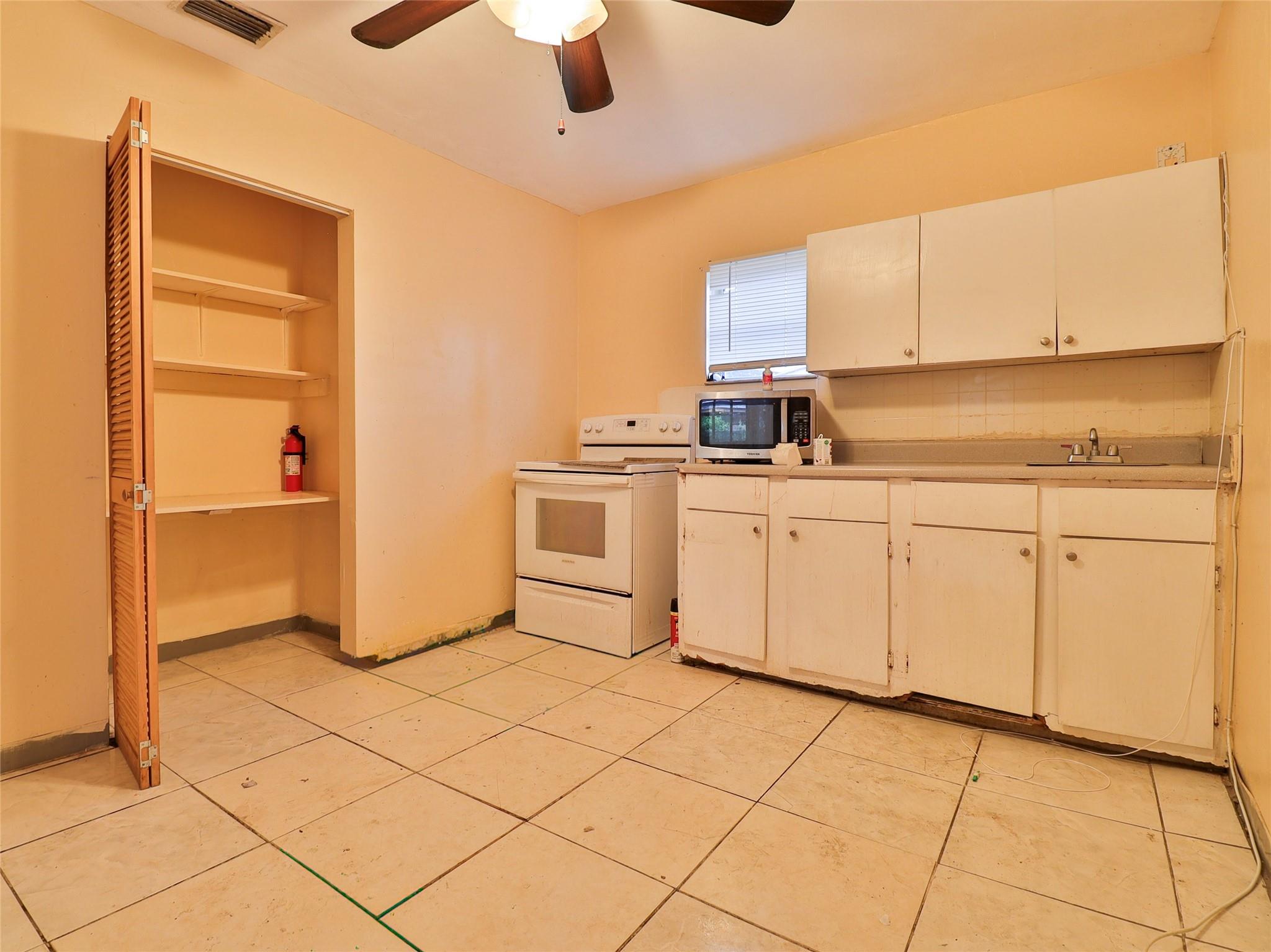 Golf Park Sec 02 - Residential