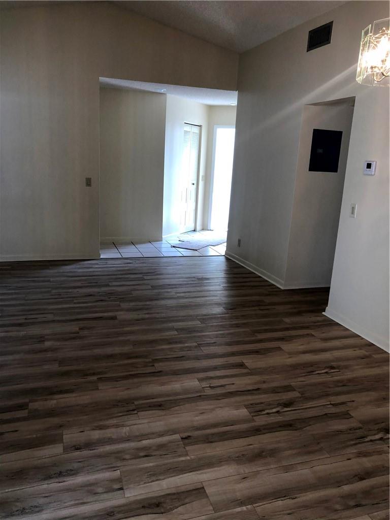 1371 COTTONWOOD CR 1371