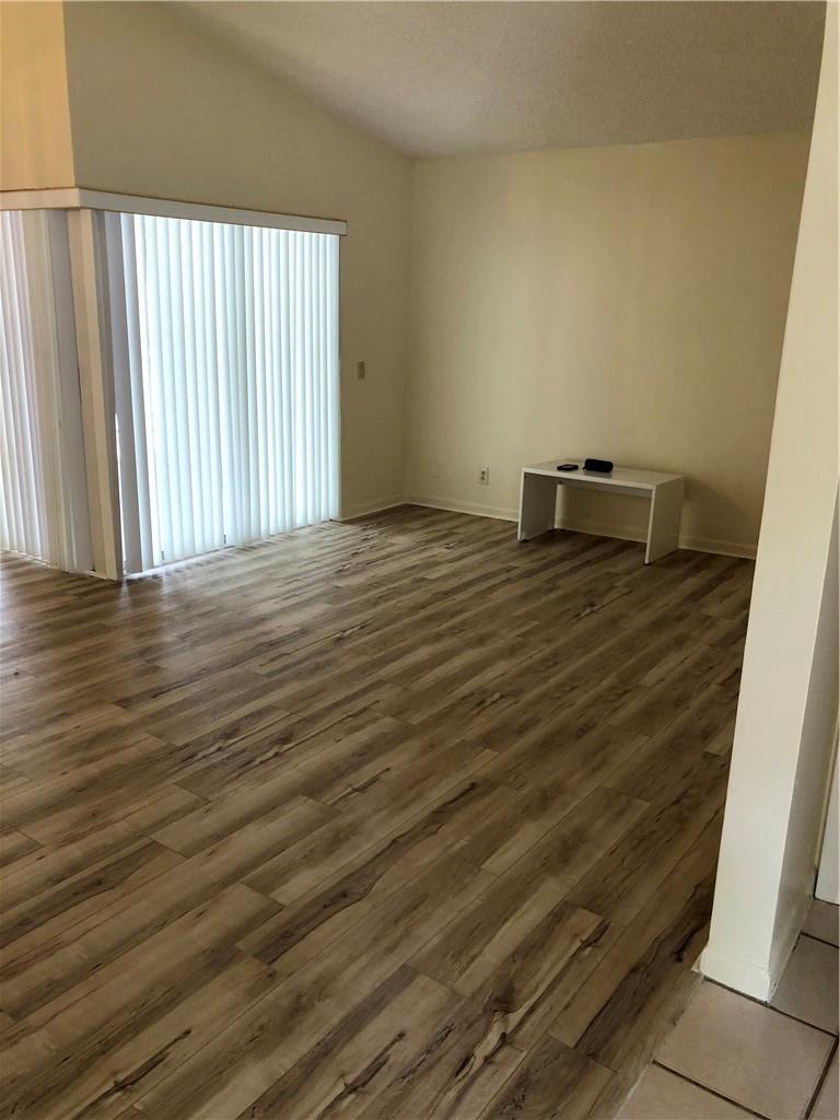 1371 COTTONWOOD CR 1371