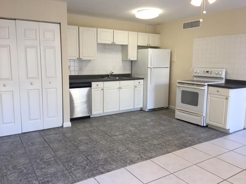 Photo of 643 Executive Center Drive #Q105, West Palm Beach, FL 33401 (MLS # R11005781)
