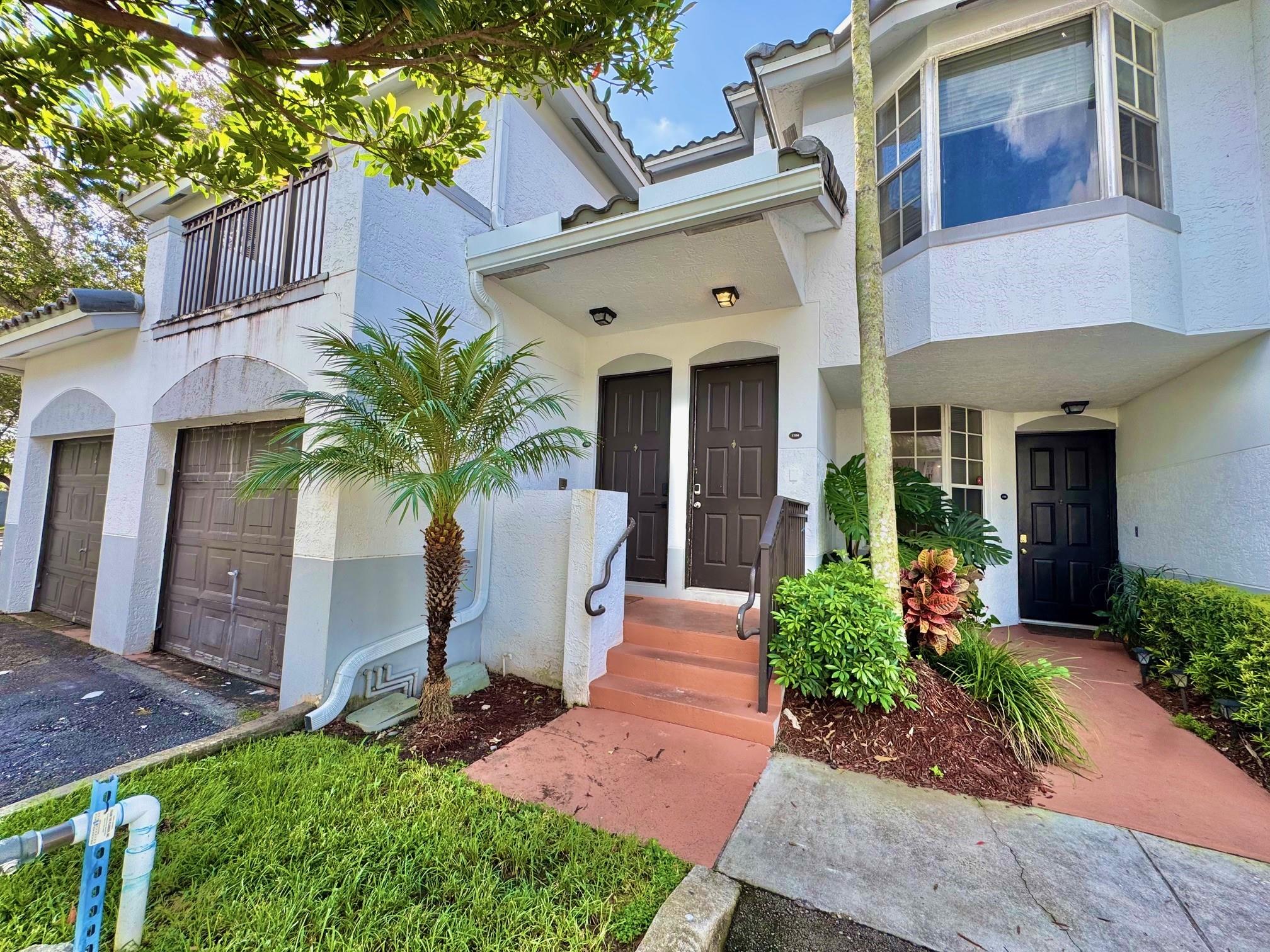 735 SW 148th Ave 1704