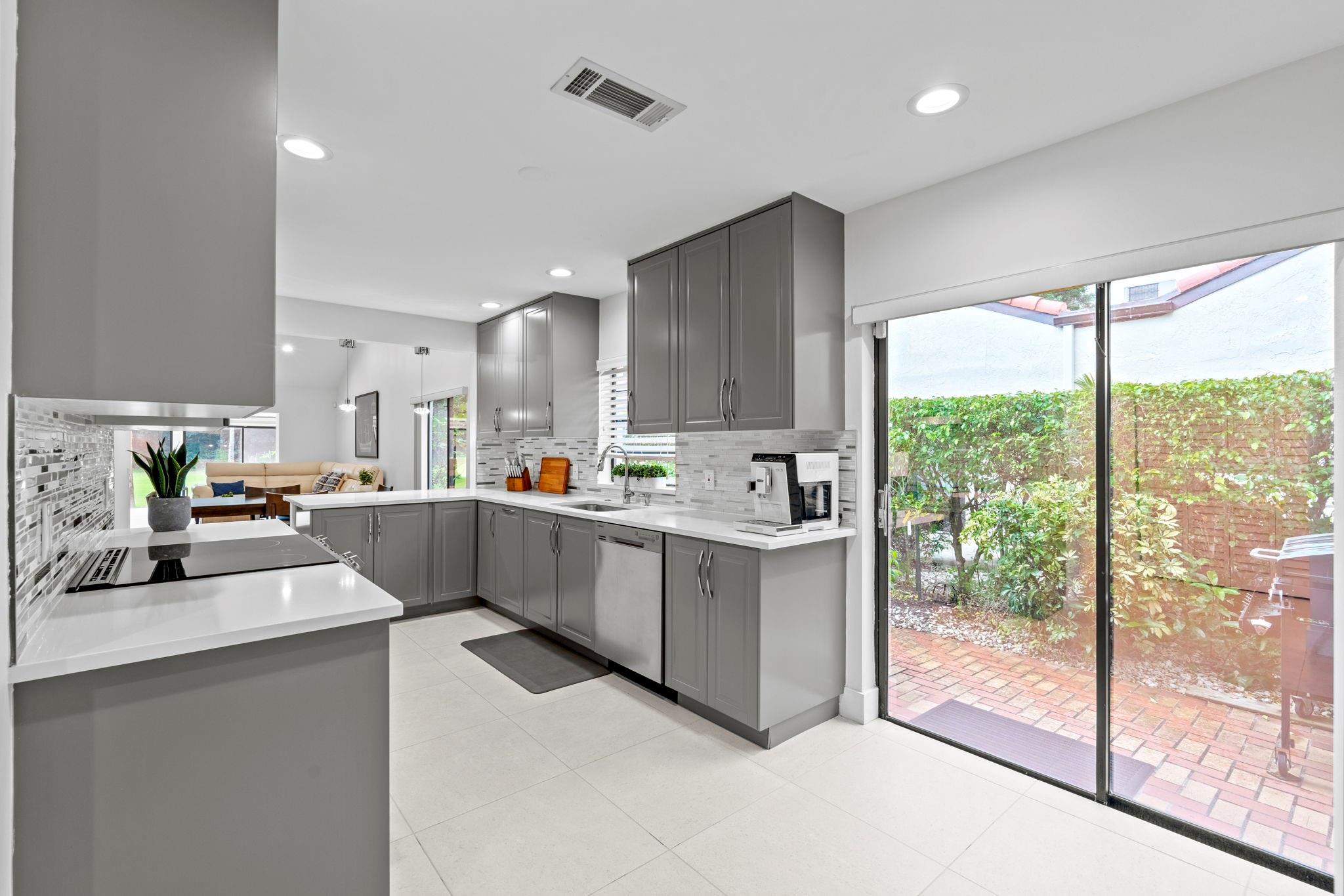 Greens of Boca Lago - Residential