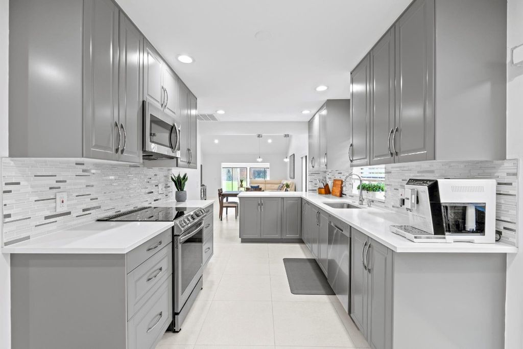 Photo of 8020 Eastlake Drive, Boca Raton, FL 33433 (MLS # F10534537)