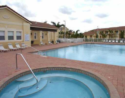 SHOMA COURTYARDS II AT ROYAL PALM CONDOM - Residential Lease