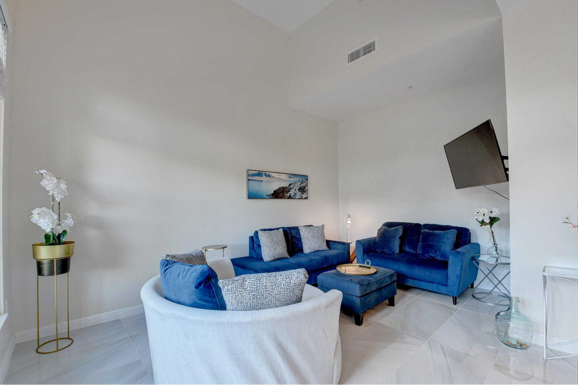 Casa Costa - Residential Lease