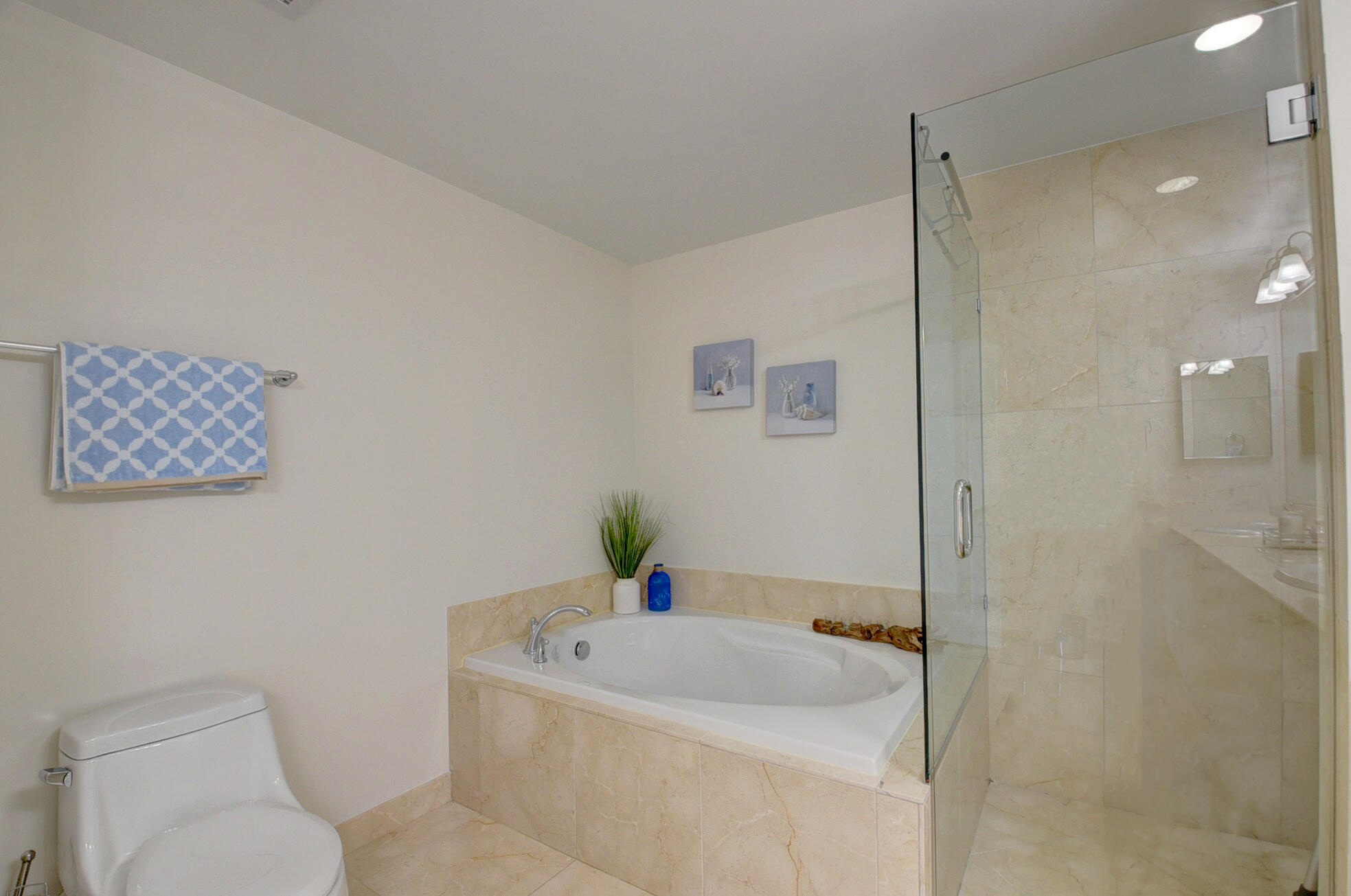 Casa Costa - Residential Lease