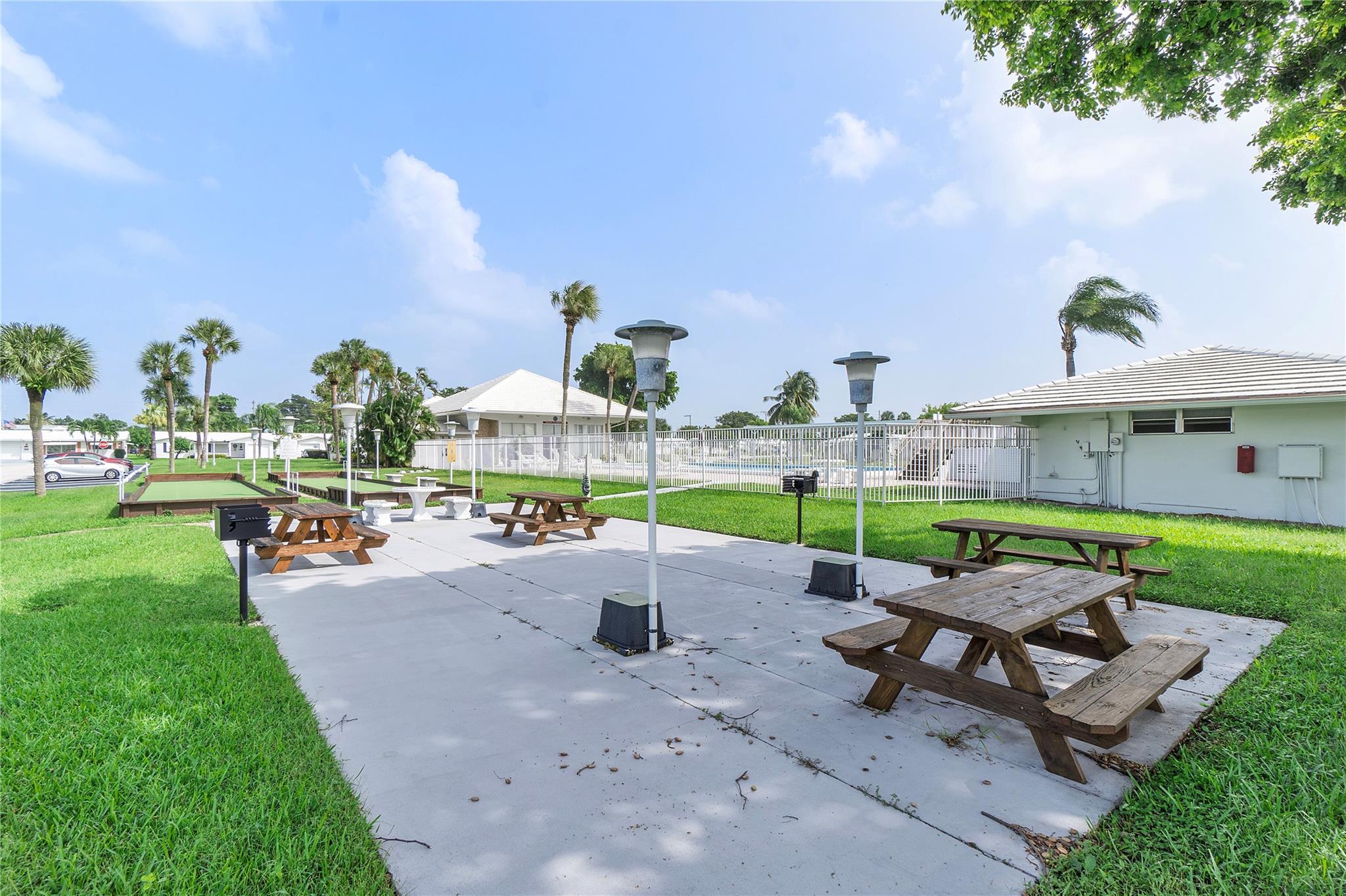 Leisureville - Residential