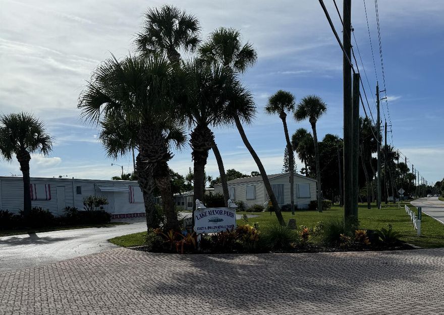 Lake Manor is a well-kept mobile home community with wonderful residence and activities as well as the best kept secret & fun city along the intercostal! !