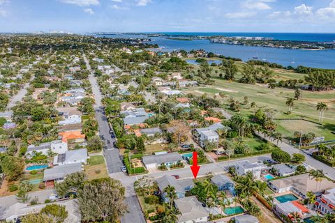 A home in Lake Worth Beach