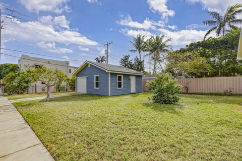 A home in Lake Worth Beach