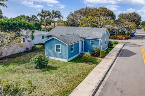 A home in Lake Worth Beach