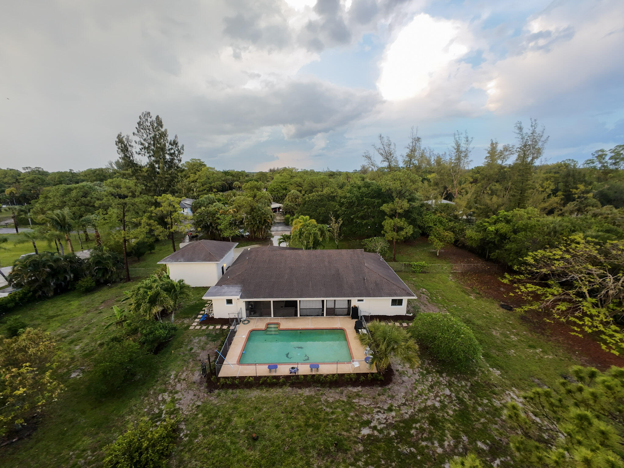 PALM BEACH RANCHETTES - Residential