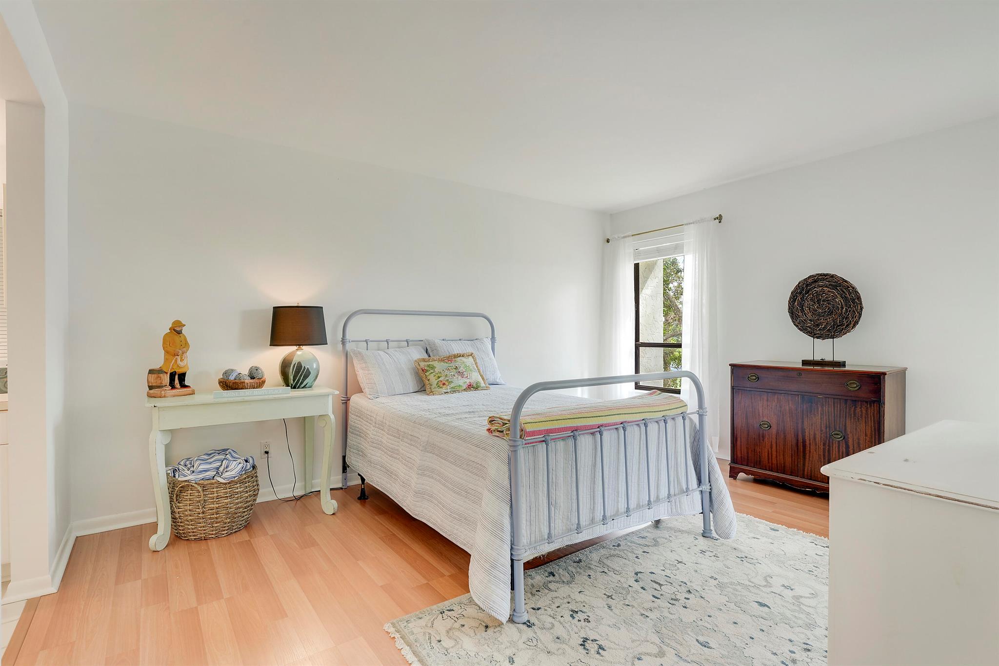 WINGFOOT CONDO - Residential