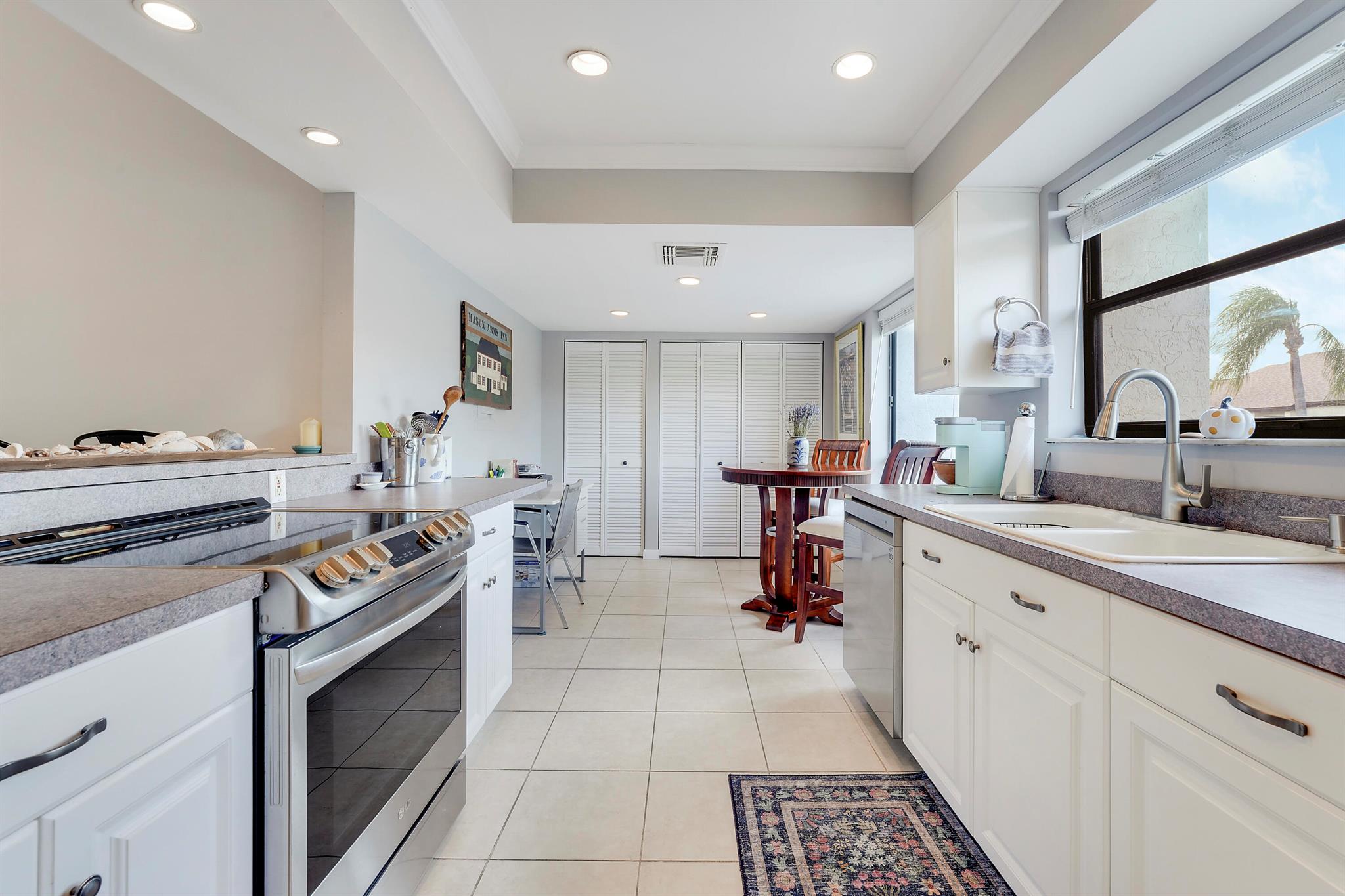 WINGFOOT CONDO - Residential