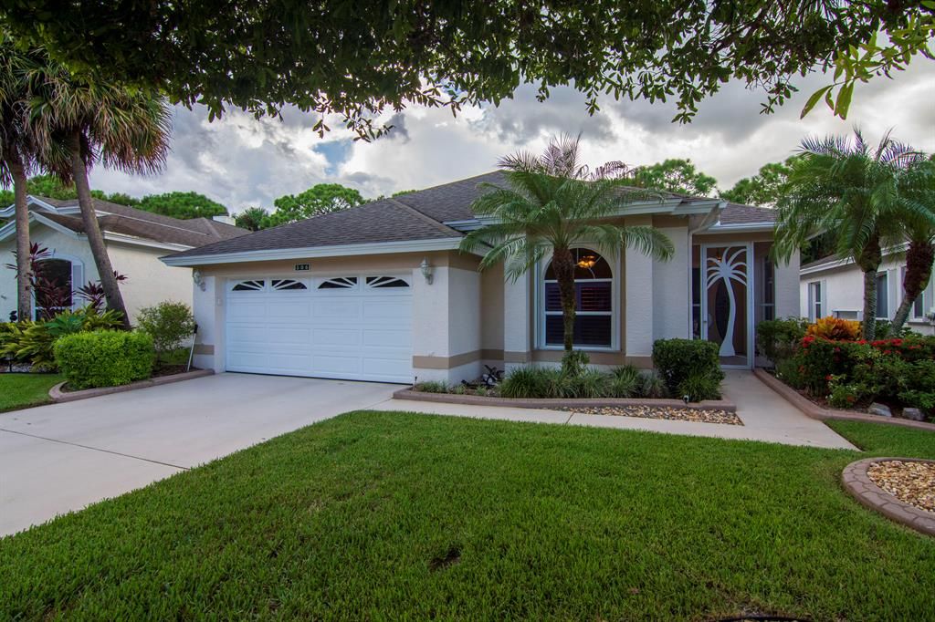 Photo of 506 NW Lambrusco Drive Dr, Port Saint Lucie, FL 34986 (MLS # R10828856)