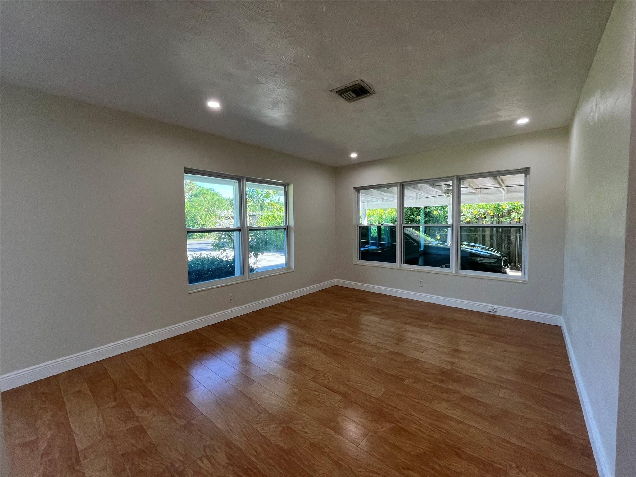 Progresso 2-18 D - Residential Lease