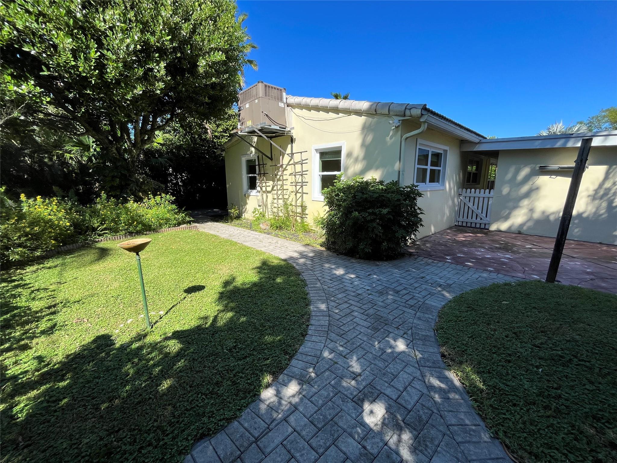 Progresso 2-18 D - Residential Lease