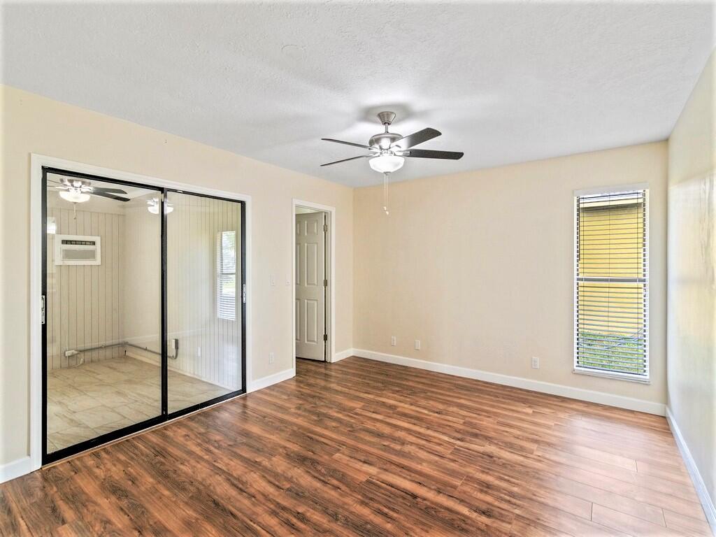 PORT ST LUCIE SECTION 13 - Residential Lease