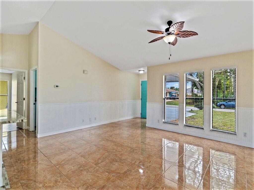 PORT ST LUCIE SECTION 13 - Residential Lease