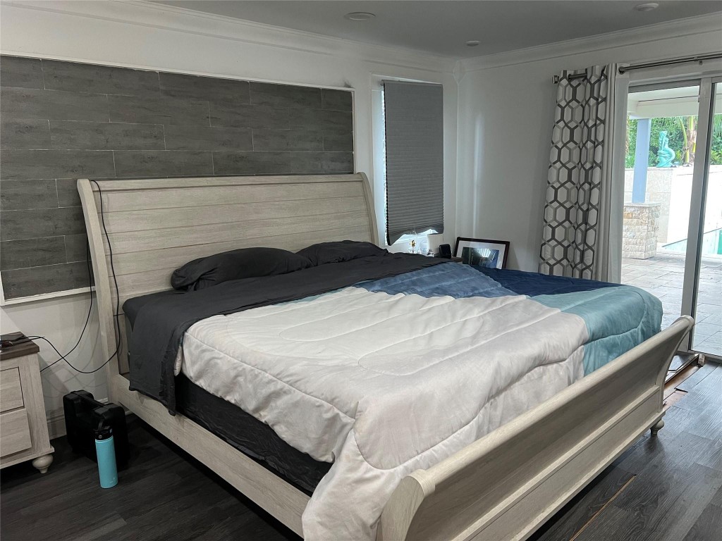 FOREST HILLS SOUTH - Residential