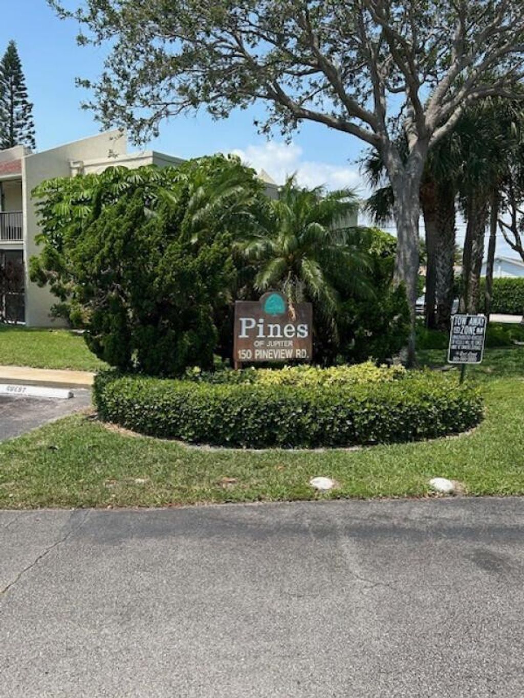 Photo of 150 Pineview Road #K2, Jupiter, FL 33469 (MLS # R10992635)