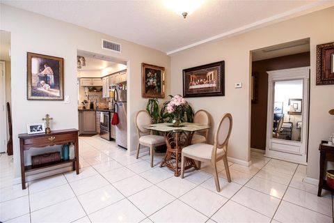 Tiny photo for 3475 Broken Woods Drive #101, Coral Springs, FL 33065 (MLS # F10507574)