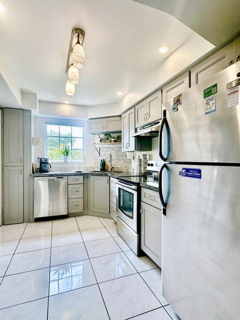 Tiny photo for 3475 Broken Woods Drive #101, Coral Springs, FL 33065 (MLS # F10507574)