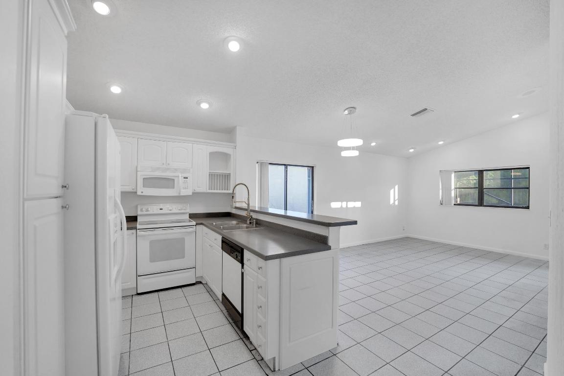 COUNTRY LANDING SEC 1 - Residential Lease