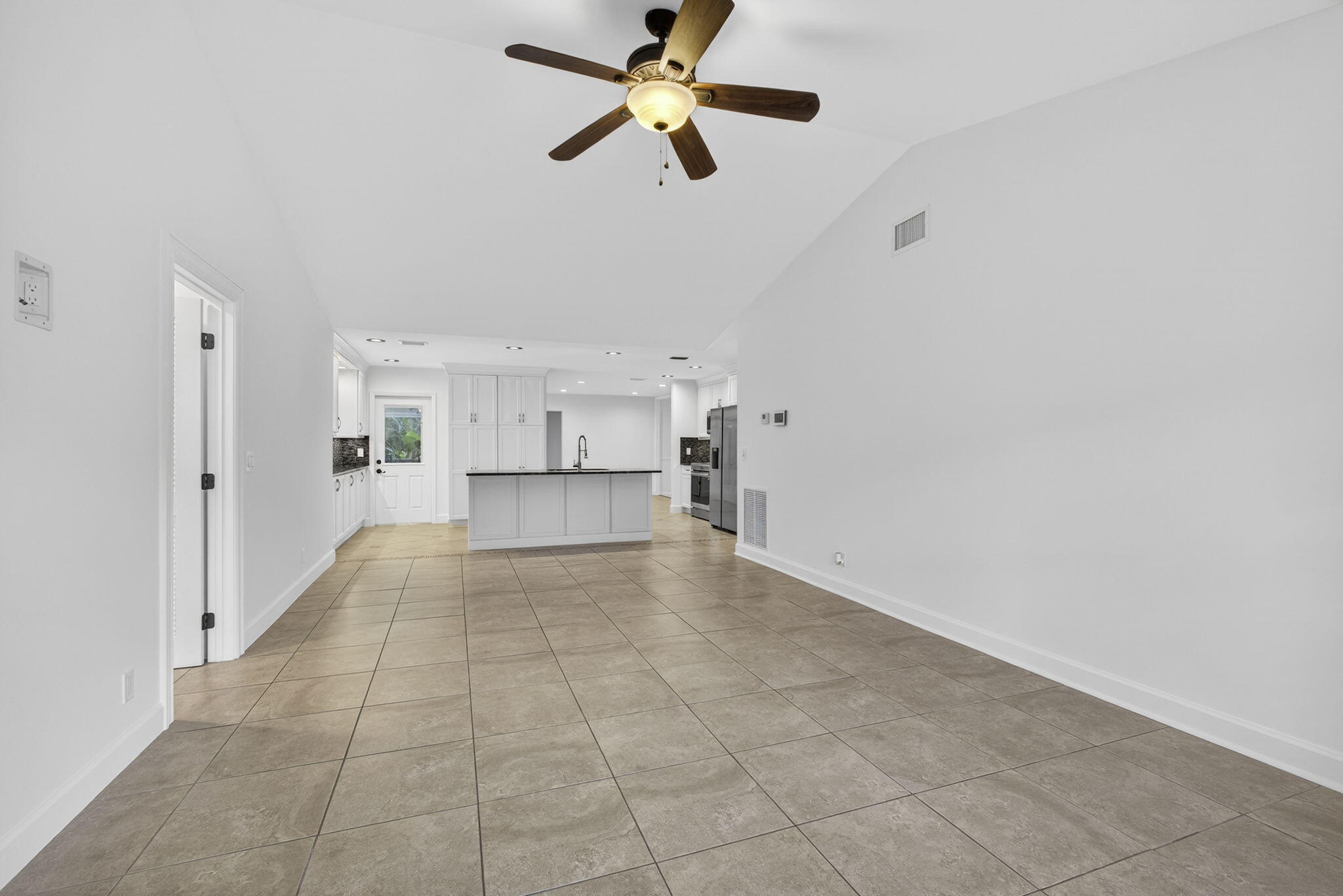 SOUTH SHORE 2 OF WELLINGTON - Residential