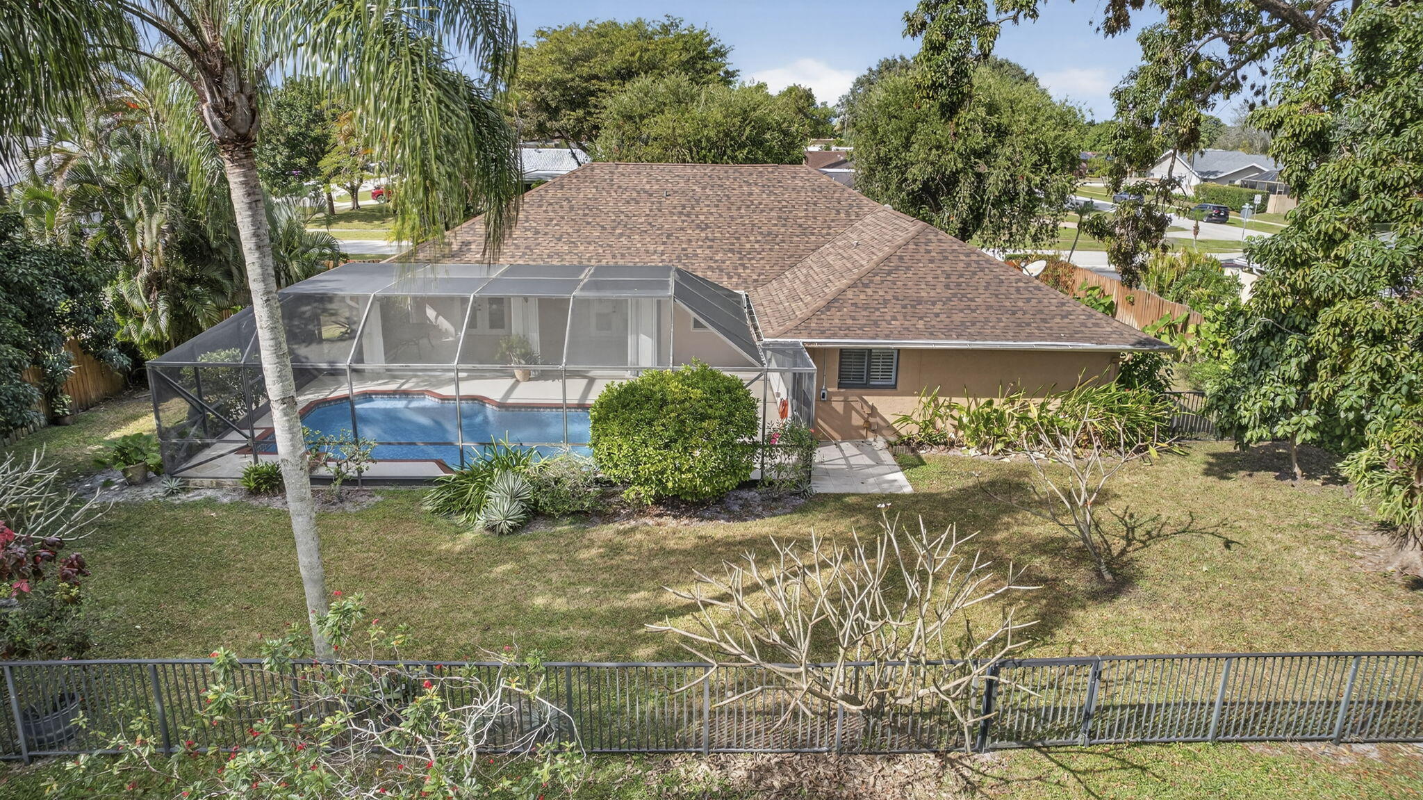 SOUTH SHORE 2 OF WELLINGTON - Residential