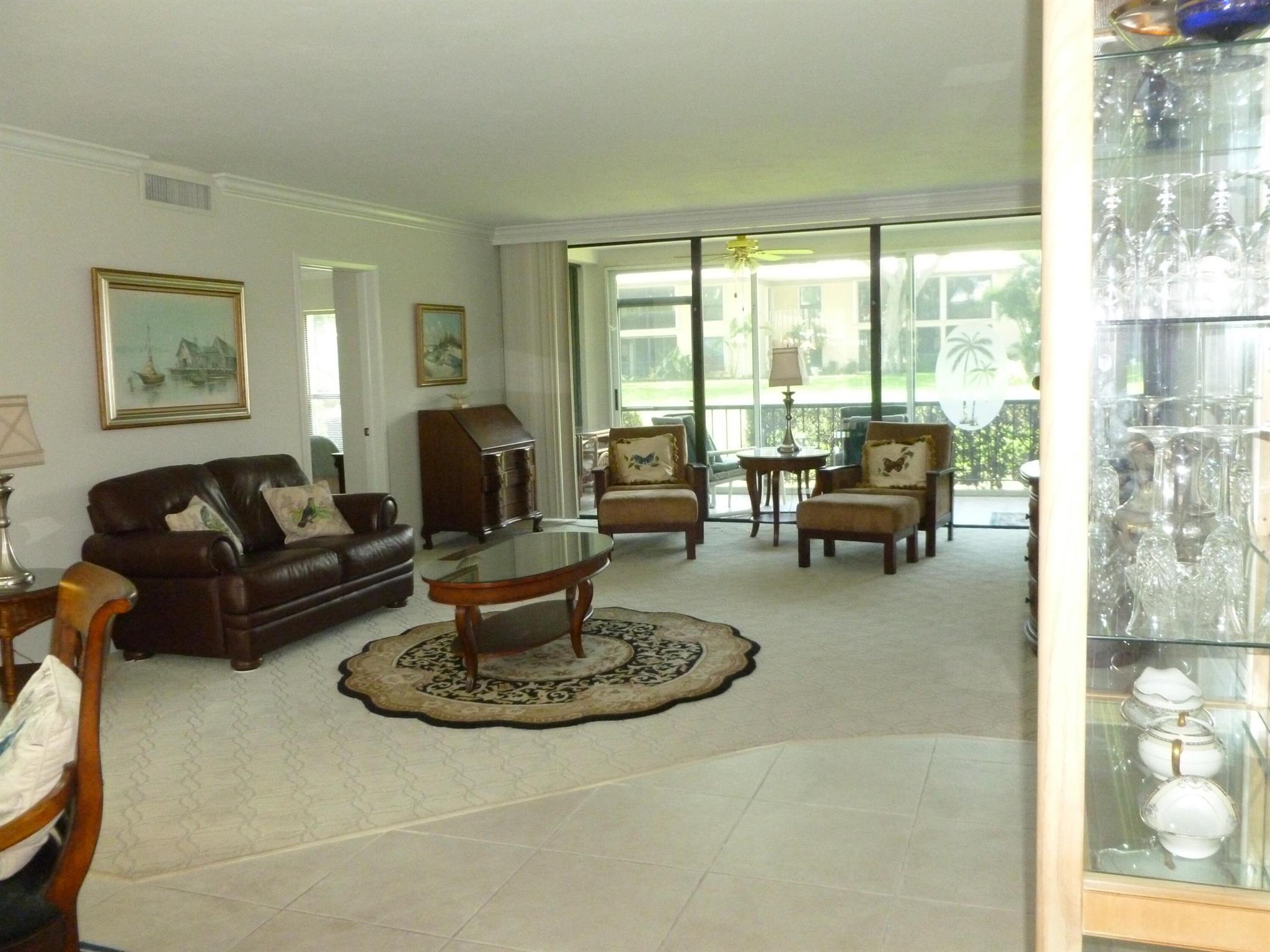 TURTLE CREEK APARTMENT BU - Residential Lease