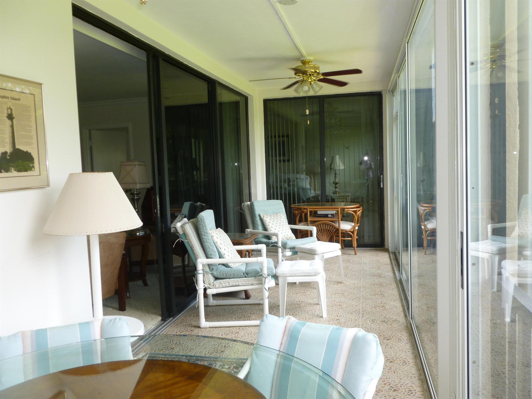 TURTLE CREEK APARTMENT BU - Residential Lease