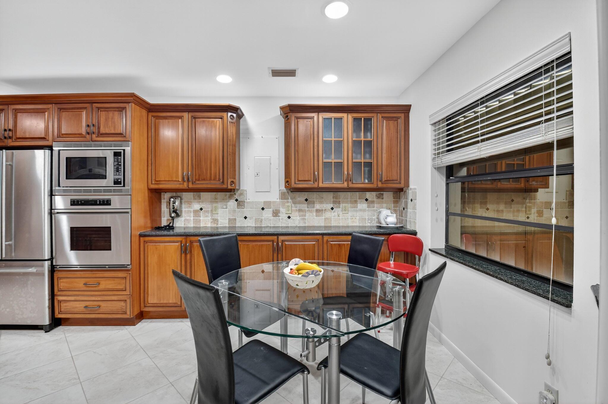 EASTGATE II AT HUNTERS RU - Residential