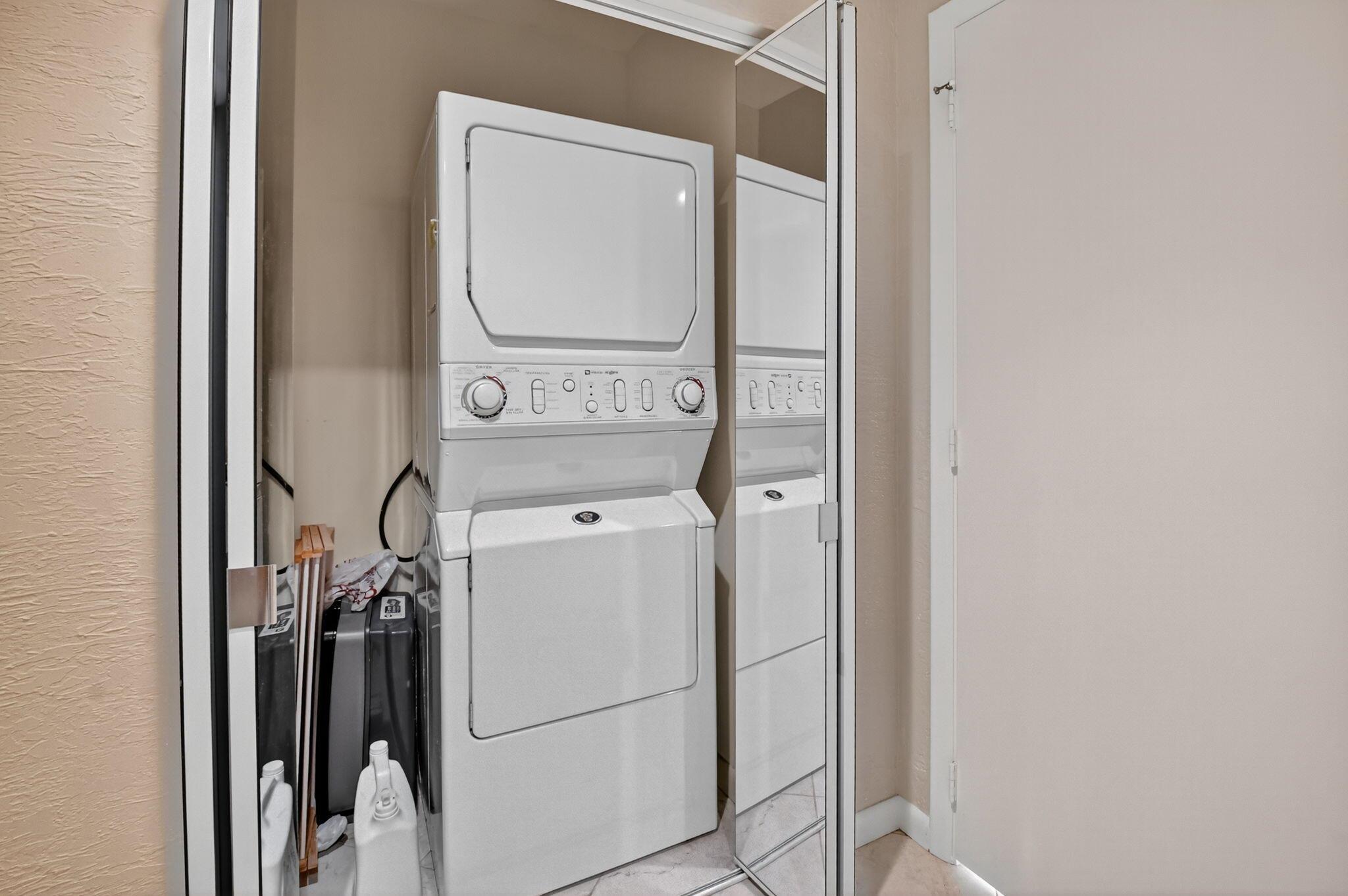 EASTGATE II AT HUNTERS RU - Residential