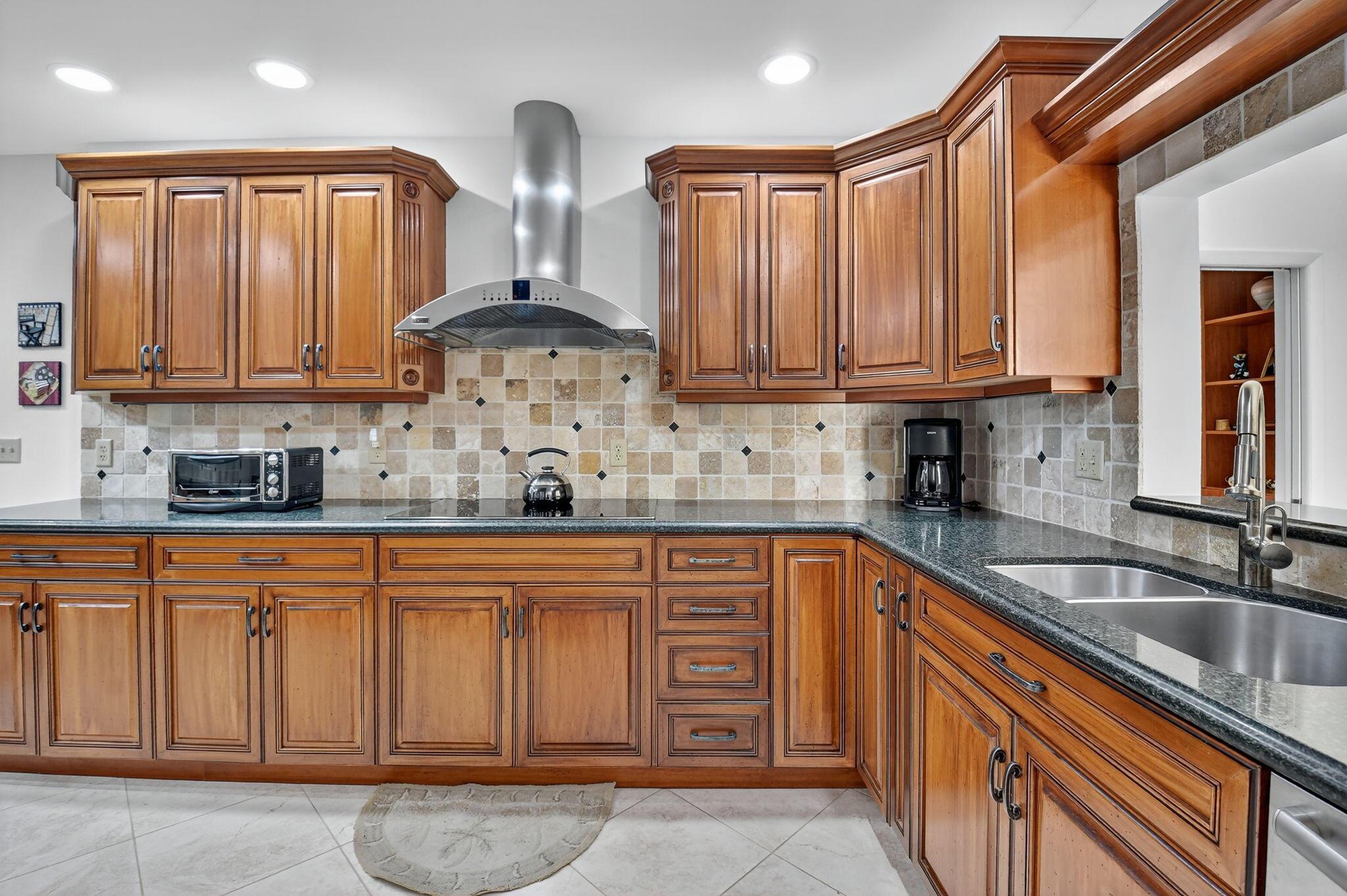 EASTGATE II AT HUNTERS RU - Residential